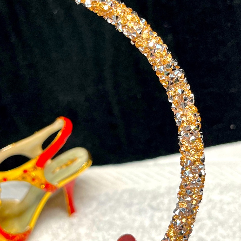 Two tone Rhinestone Beaded and crystal headband -very pretty standard size